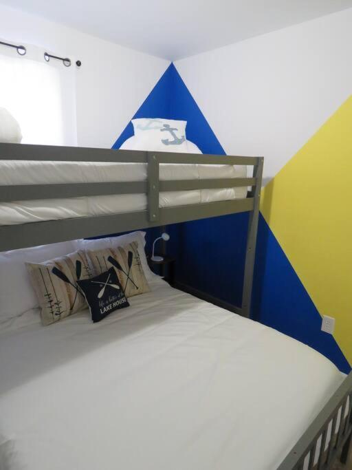 Catskills Cottage With Lake View Book Now Rock Hill ภายนอก รูปภาพ